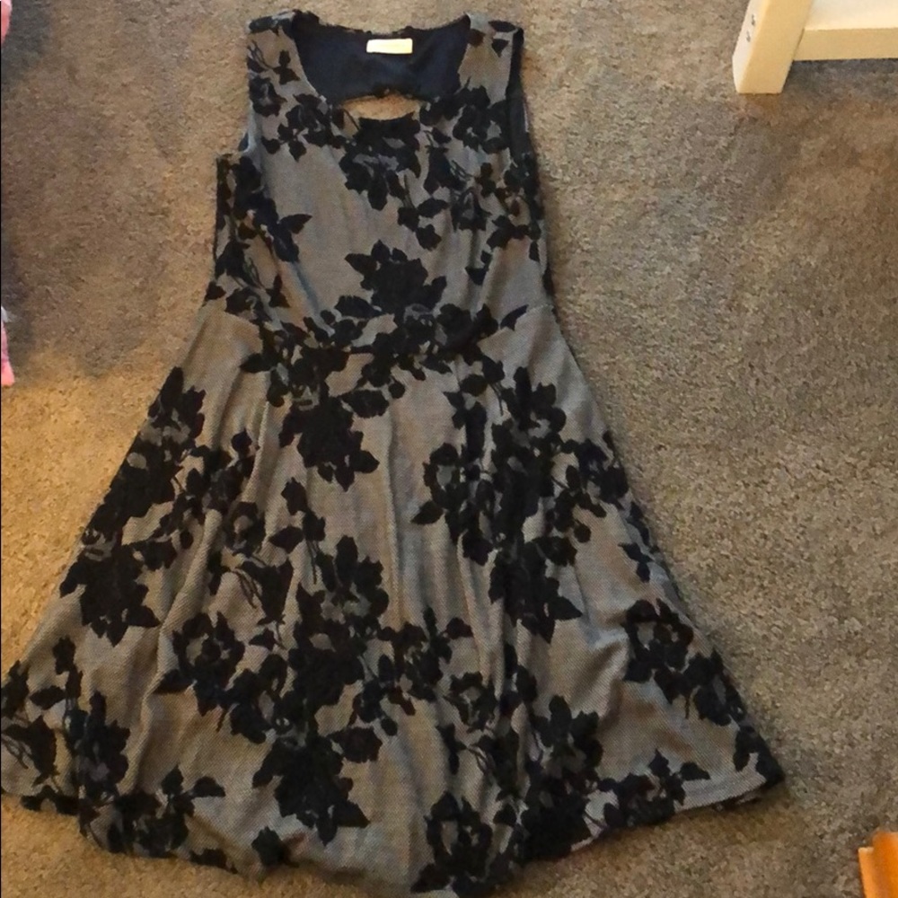 Work dress